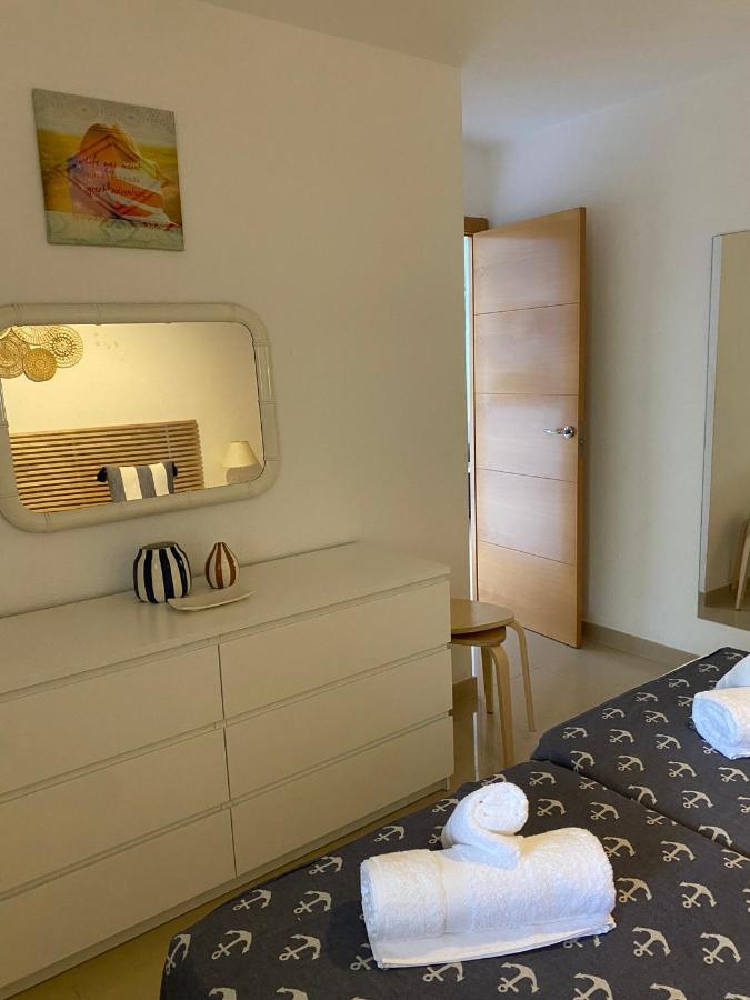 Homely Home Paseo Maritimo Edificio Eden Roc Марбеля Екстериор снимка